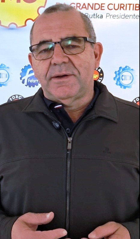 “Quando você vai fazer a inclusão, vai contratar os trabalhadores com deficiência, você precisa ter algumas percepções, qual o profissional que você está querendo, como é que você vai contratar, de que maneira, aonde vai fazer essa colocação desse profissional, aquilo que ele vai estar recebendo dos seus valores, dos seus benefícios, e tudo isso é importante para que você possa incluir esse trabalhador no seu local de trabalho na hora da sua contratação” - Edson dos Anjos, Diretor do SMC e deficiente físico